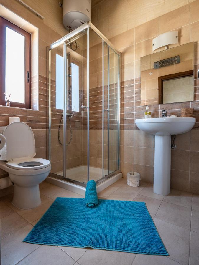 250 Yo Tal-Bambinu Boutique Farmhouse Шаара Экстерьер фото